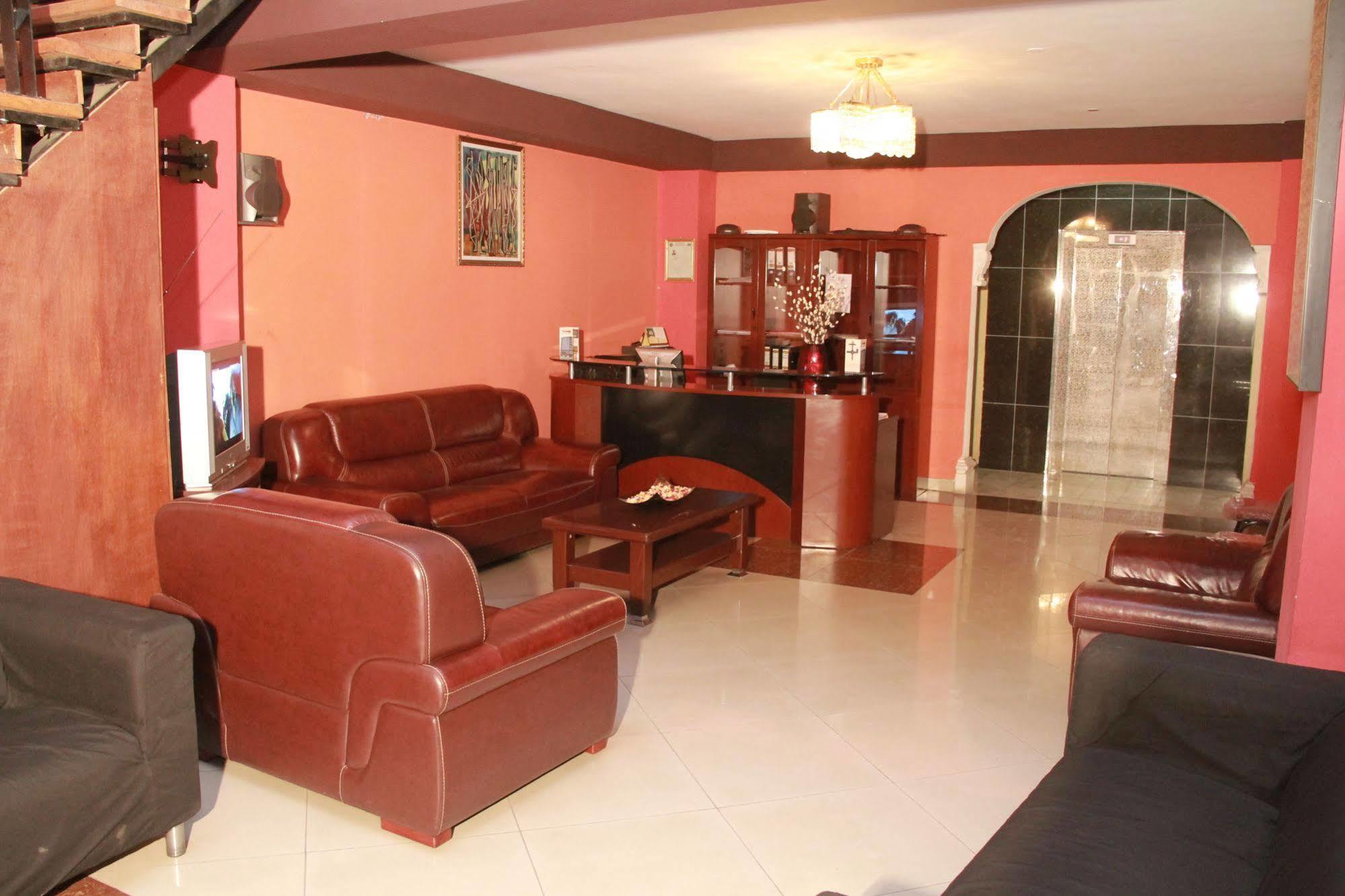 Solmile Family Guest House Addis Ababa Dış mekan fotoğraf